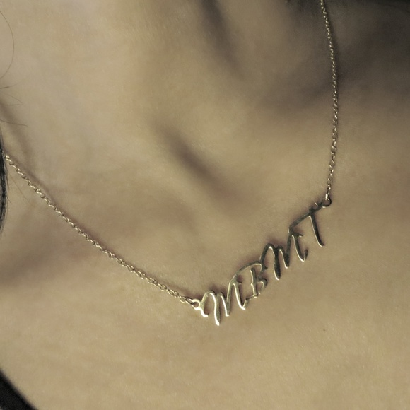 Meet your Posher! - Picture 8 of 8